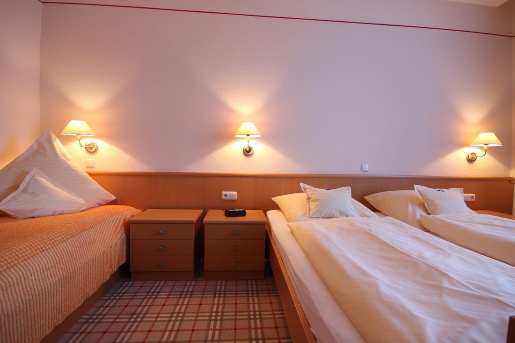 Hotel Hanken Gmbh, Hotel Hanken Und Seehotel Вангероге Номер фото